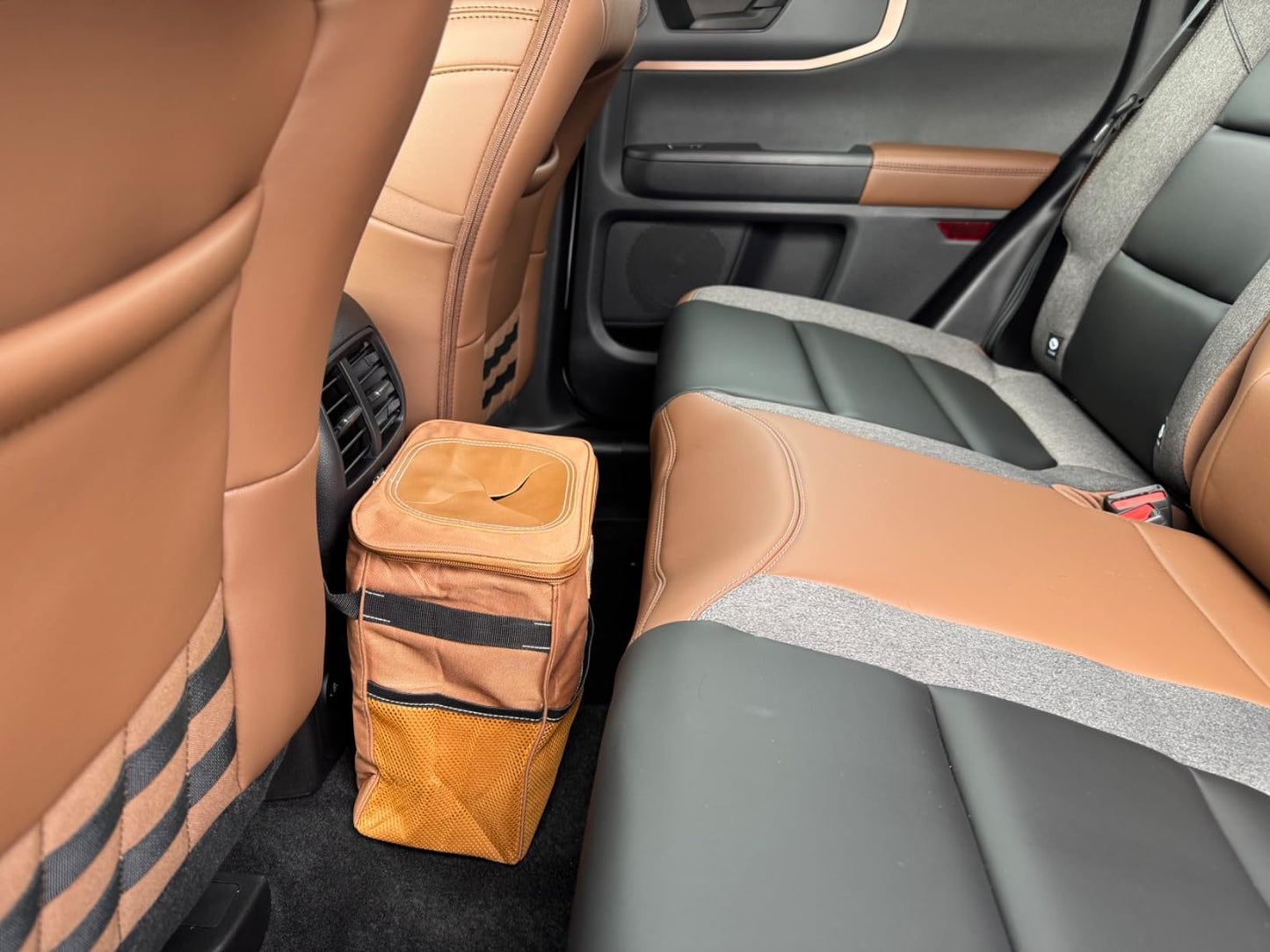 Car Trash Can with Lid and Storage Pockets - 100% Leak-Proof Organizer, Waterproof Garbage Can, Multipurpose Trash Bin for Car, 2 Gallons, Black